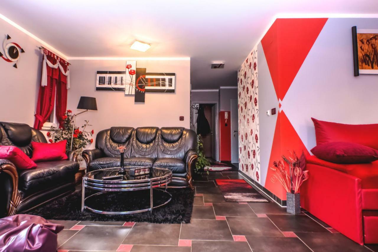 Apartments Saric プーラ エクステリア 写真
